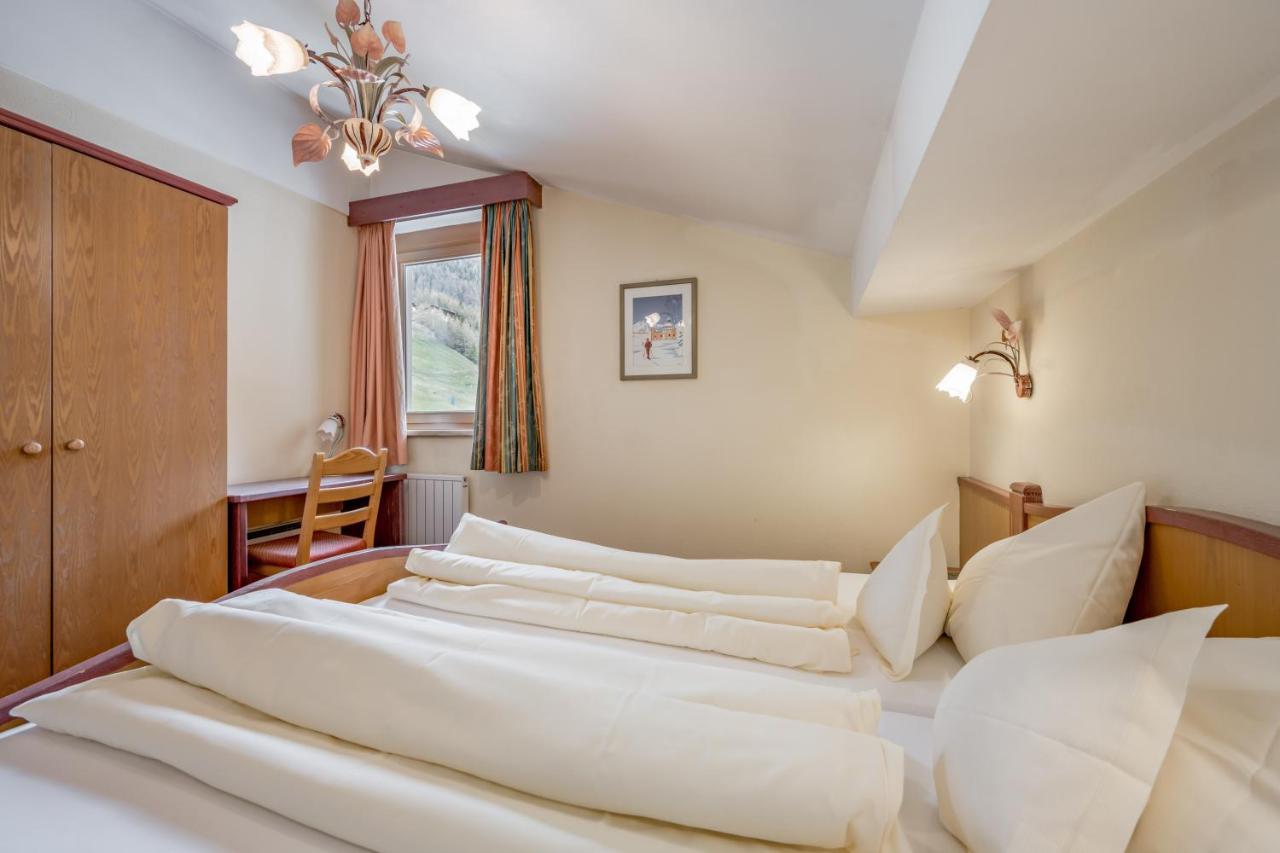 ゼルデン Residenz Tamaraアパートホテル エクステリア 写真